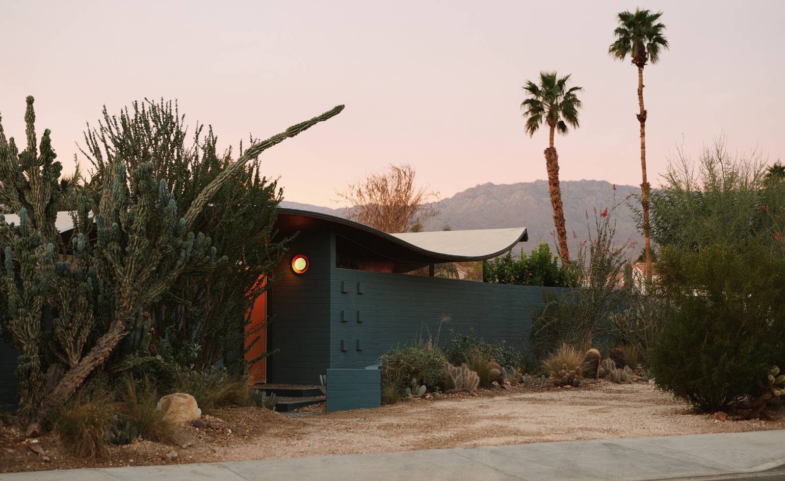 the desert wave house