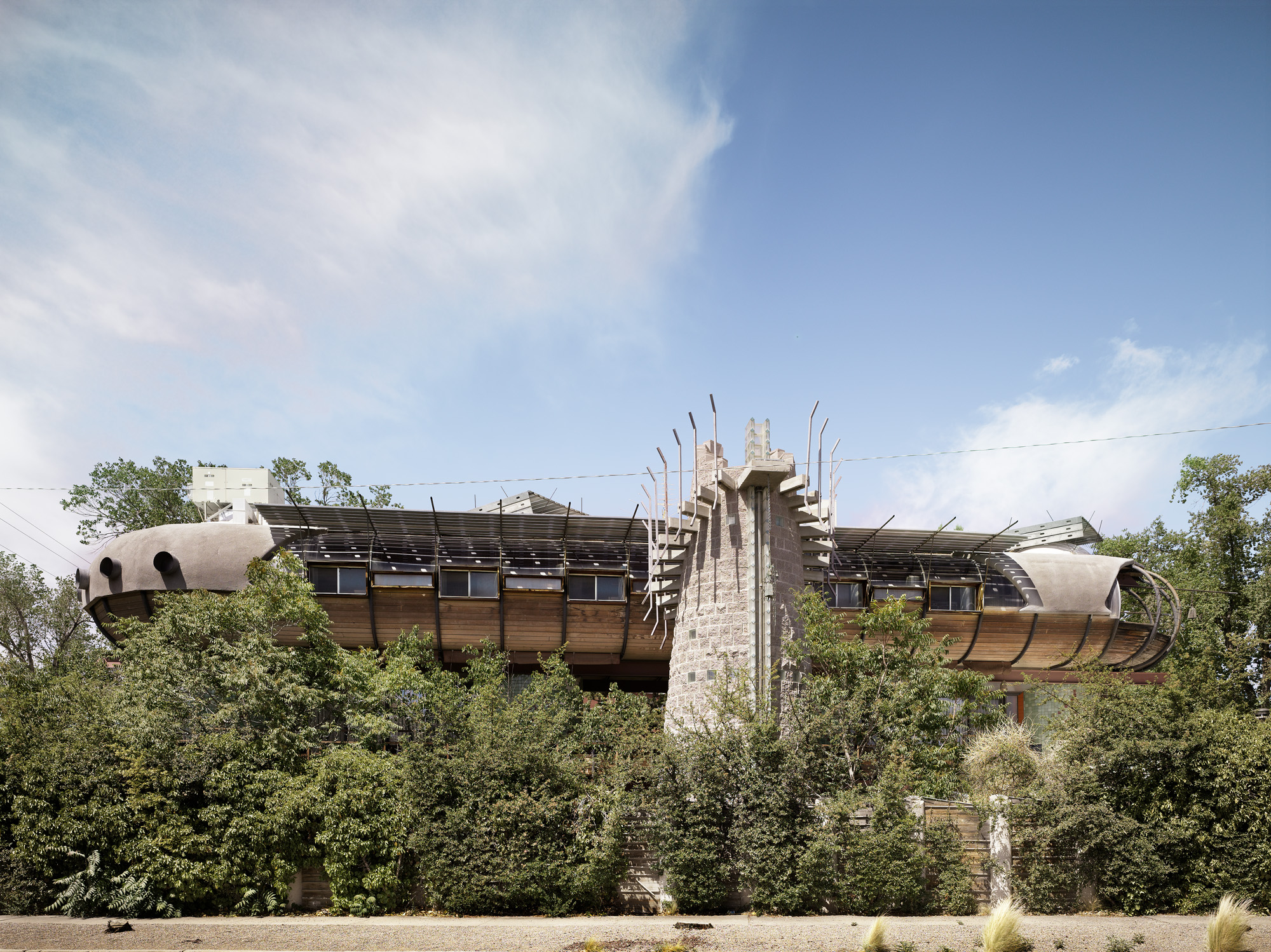 the flowing organic architecture work by Bart Prince